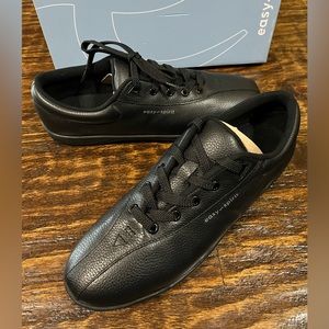 Easy spirit Black Leather Tennis Shoes Narrow Widt